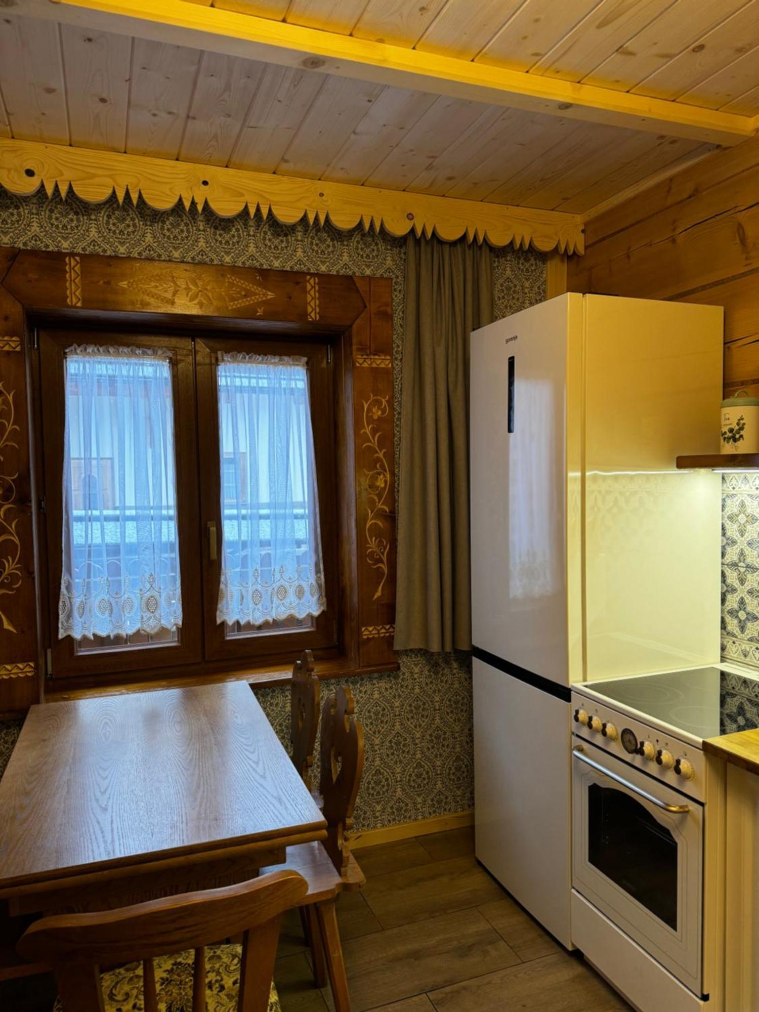 Pokoje I Apartamenty Regionalny Styl Ul Bachledy 20 Zakopane Zewnętrze zdjęcie